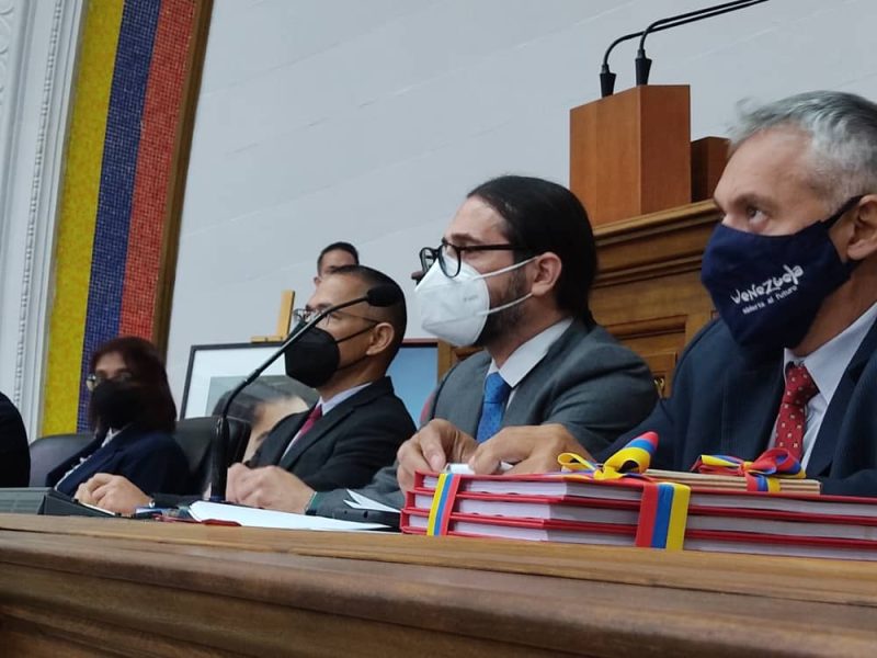 Nuevo CNE, leyes comunales y un intento de diálogo: seis meses de AN con mayoría Psuv
