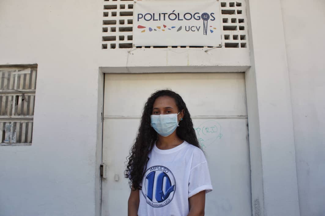 Pandemia y crisis económica ponen en pausa estudios universitarios