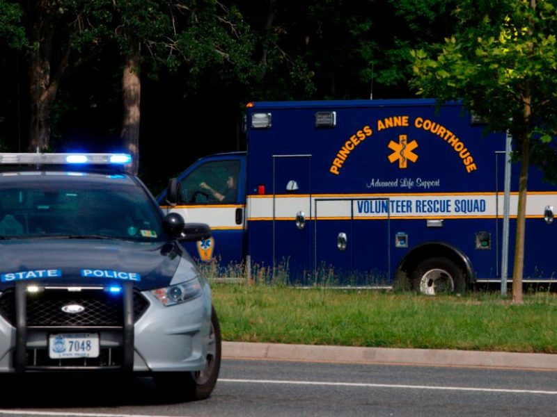 Dos muertos y ocho heridos en tres tiroteos en Virginia Beach
