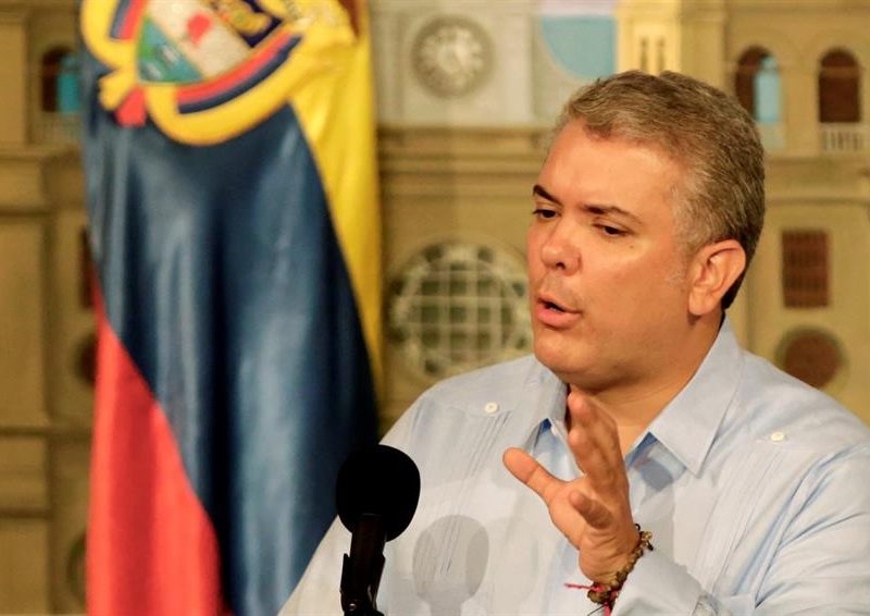 Colombia plantea nuevas restricciones para enfrentar tercer pico de pandemia