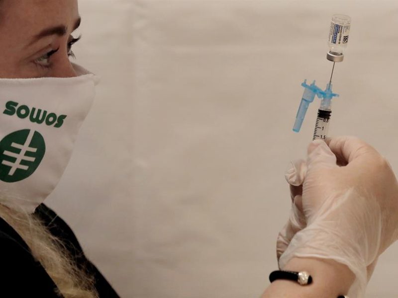 Venezuela recibiría vacunas de Covax entre mediados y finales de junio, dice OPS