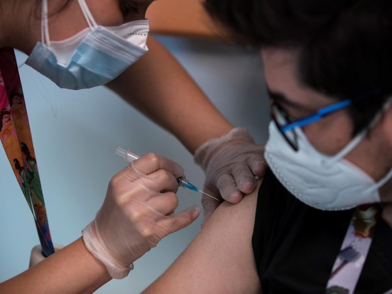 Venezolanos deberán inscribirse en Sistema Patria o en registro de Min-Salud para vacunarse contra el COVID-19