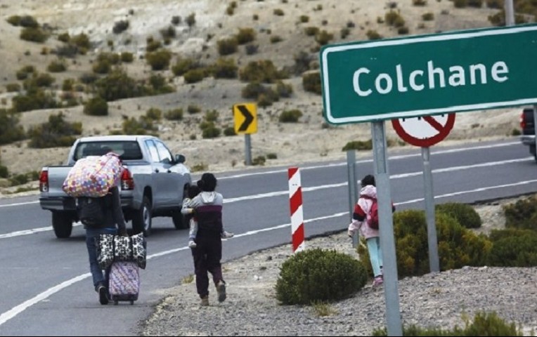 Chile admite "dificultades" con Venezuela para aceptar migrantes expulsados