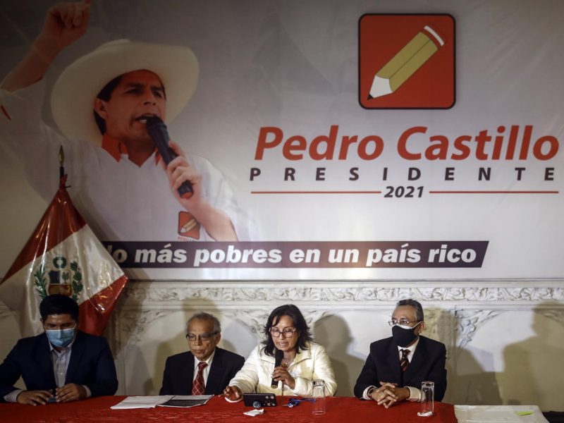 Equipo de Castillo advierte "amenaza de golpe" ante decisión de Junta Nacional Electoral de Perú