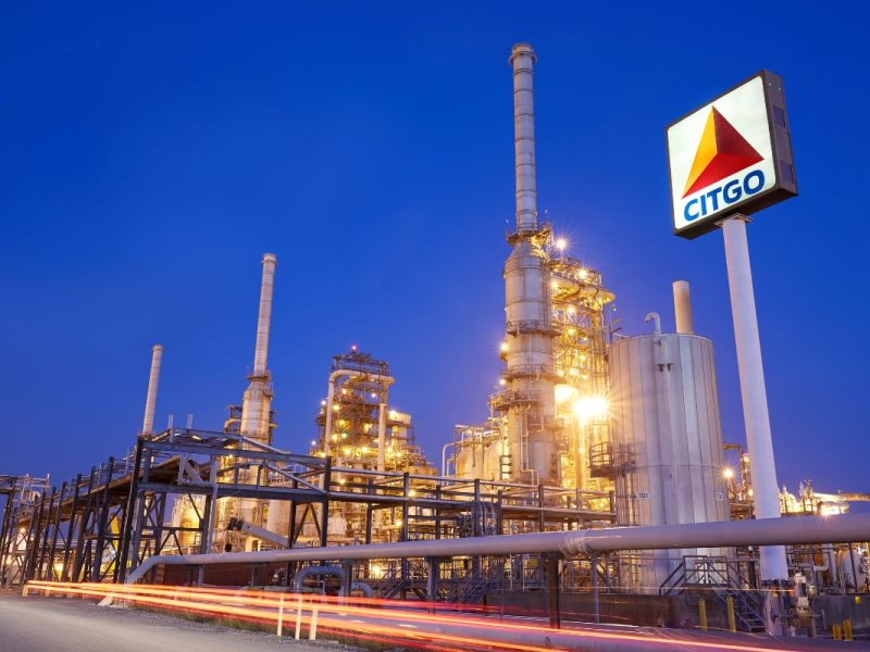 Hospitalizan al expresidente de Citgo detenido en Venezuela hace 10 días