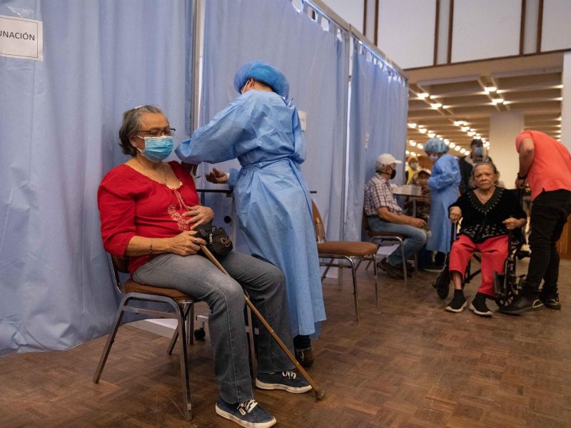 Venezuela es vulnerable sin una vacunación con criterios epidemiológicos, dice Acfiman