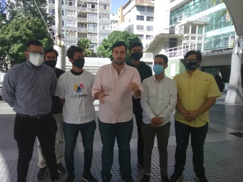 Voto Joven alerta que puntos fijos del CNE para el Registro Electoral son insuficientes