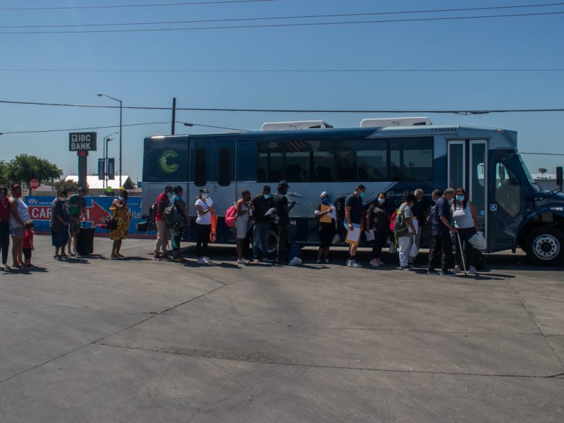 Ciudadanos haitianos ingresan a población texana Del Rio