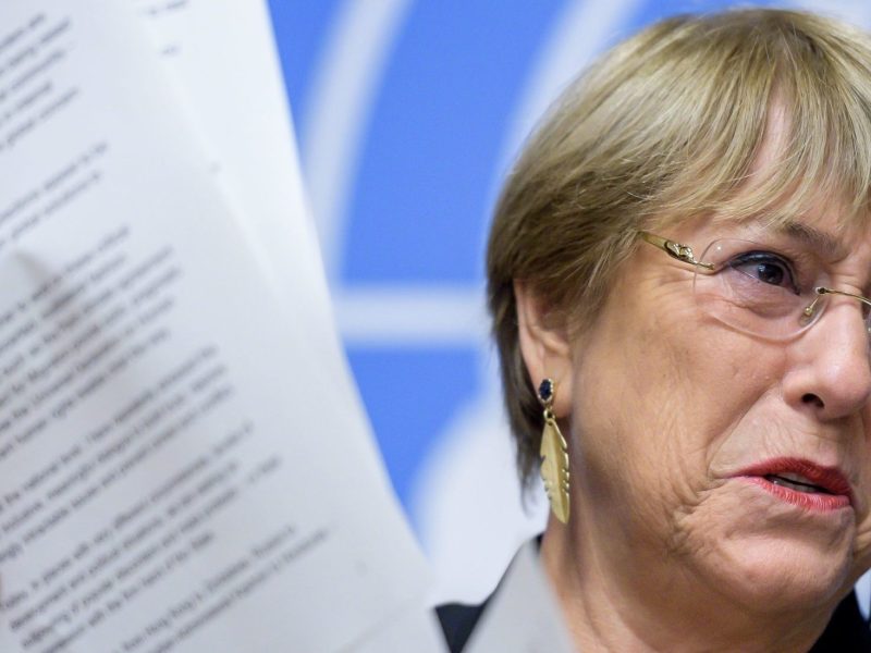 Bachelet lamenta que presión política afectara al informe de ONU sobre China