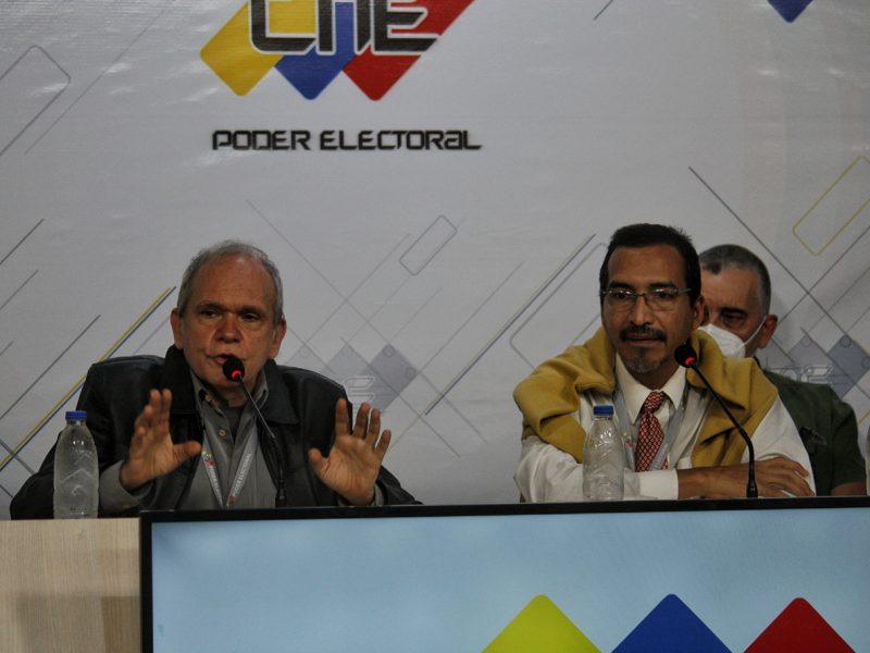 "Software de la máquina de votación pasó la prueba", aseguran expertos