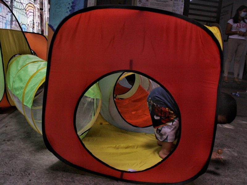 Ofrecen contención y acompañamiento a niñas, niños y adolescentes de la Cota 905