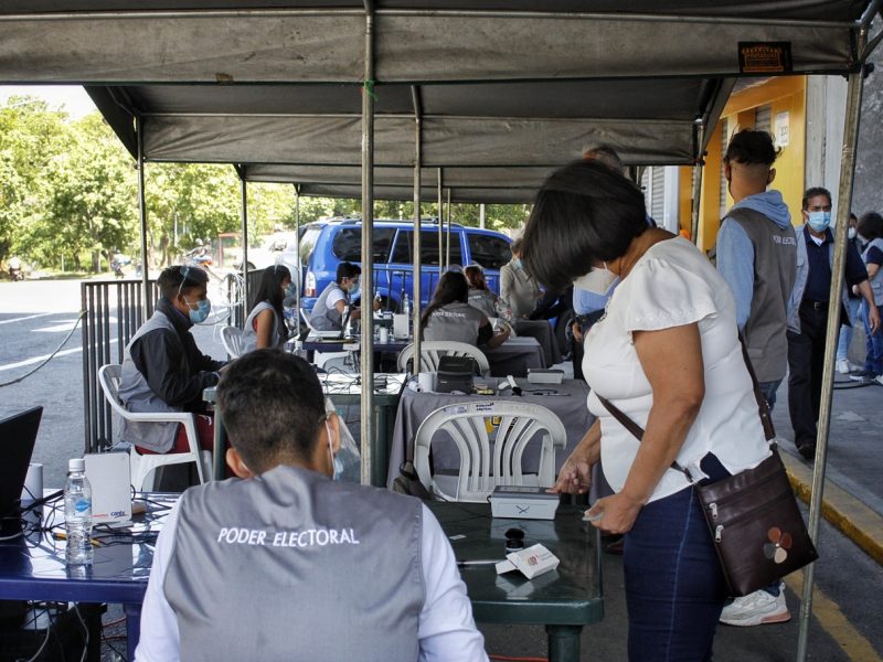 Caraqueños aprovecharon último día del Registro Electoral pese a las dudas