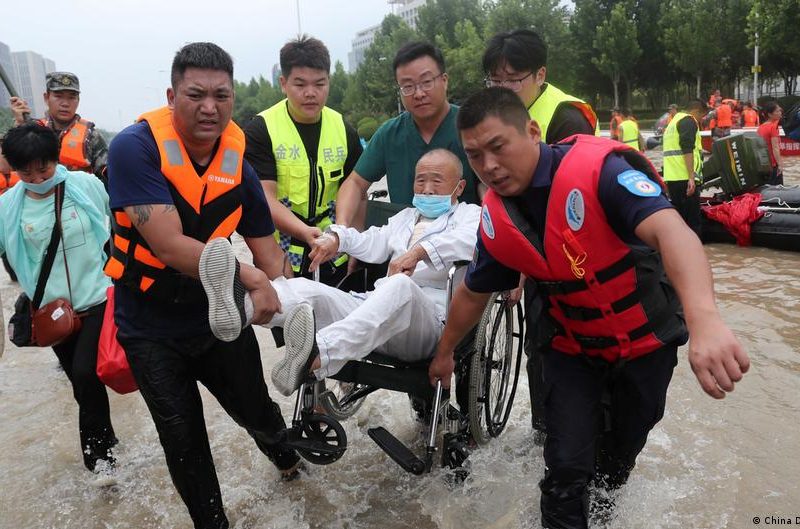 nundaciones en China dejan casi 100 muertos