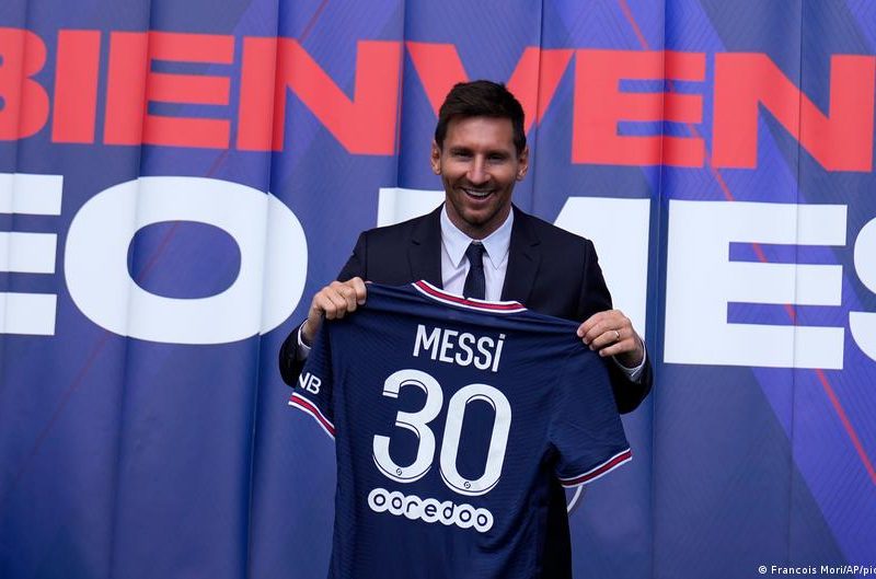 Messi presentado por el PSG en París: "Hay que tener un grupo unido y fuerte"