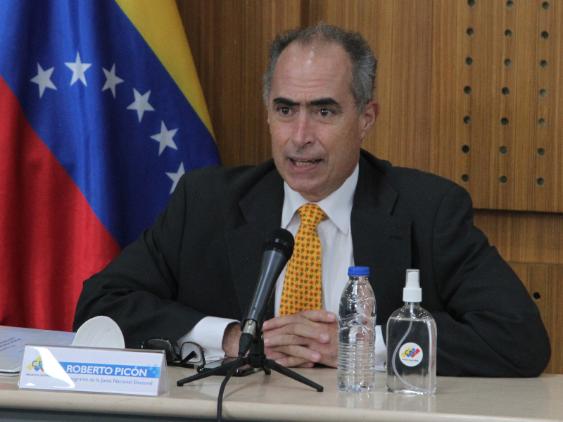 Roberto Picón: Hay que elevar el costo de levantarse de la mesa de negociación