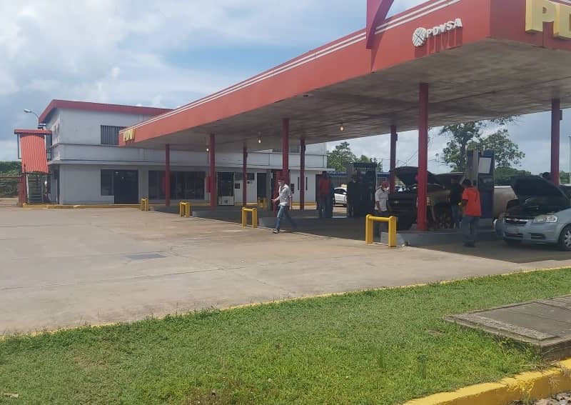 Conductores reportan que no surten gasolina en Maturín hace seis días