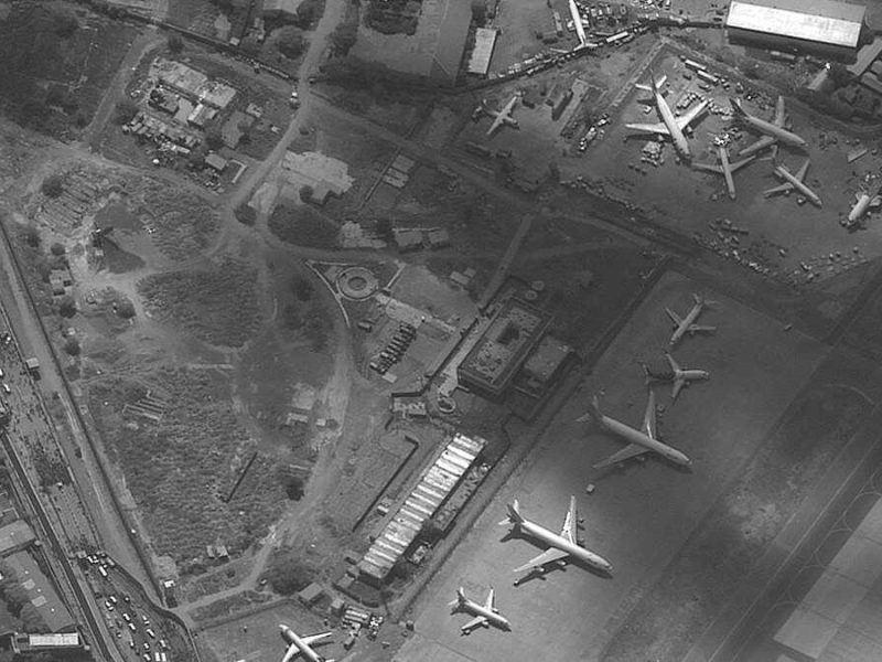 Al menos 6 muertos y 30 heridos en el atentado junto al aeropuerto de Kabul