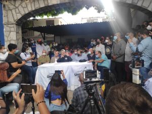 Plataforma unitaria participará en comicios del 21 de noviembre con tarjeta de la MUD