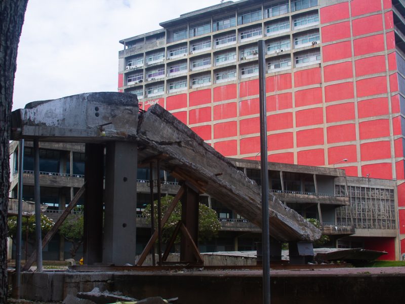 Los dos rostros de la UCV en pandemia: abandono y rehabilitación