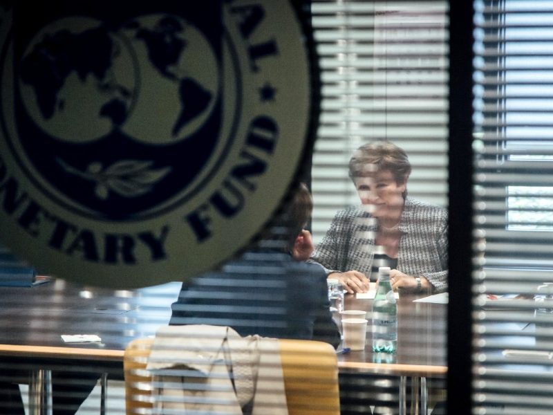 FMI alerta sobre aumento de los riesgos para la estabilidad financiera