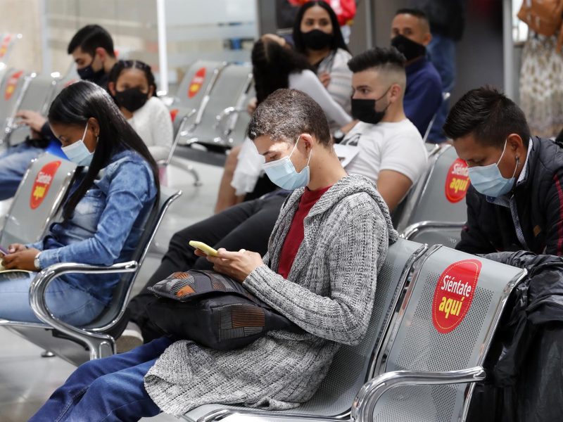 Colombia estima cerrar 2021 con un millón de venezolanos regularizados