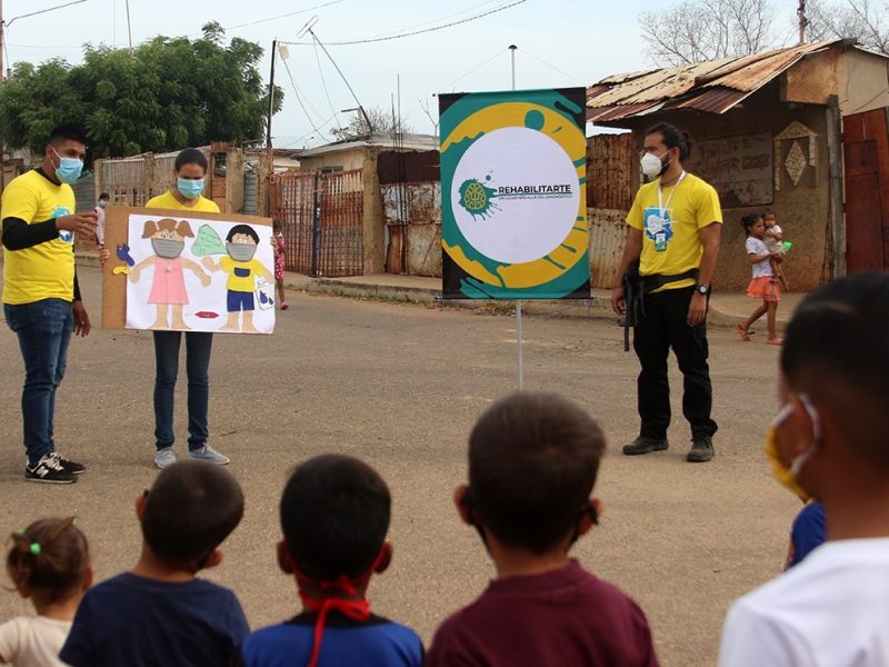 Fundación Rehabilitarte abre una línea de asistencia psicológica gratuita