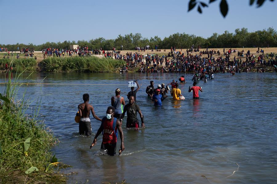 EE.UU., tras cruce de migrantes  haitianos: 