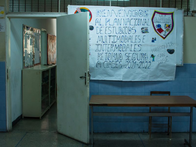 Instituciones educativas se preparan para iniciar el año escolar 2021-2022 el 4 de octubre, según las directrices emanadas por el ministerio.