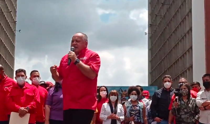 pide a militancia captar a chavistas y opositores descontentos para el 21Nov