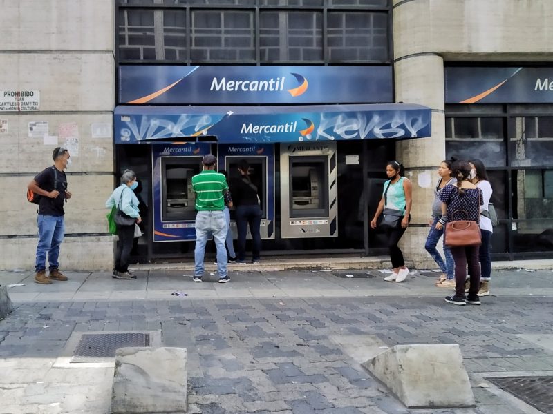 Renovar la tarjeta de débito