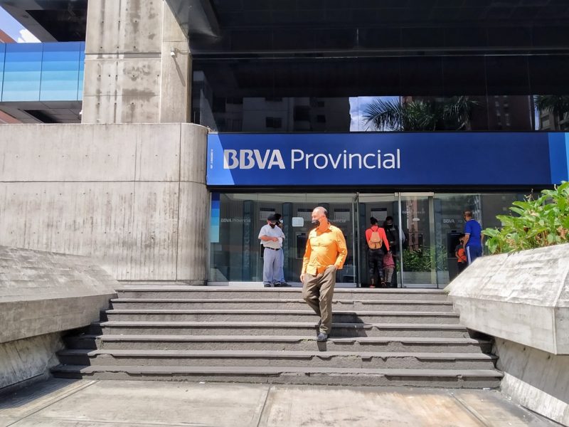 Este miércoles 1 de mayo es feriado bancario: tome sus previsiones