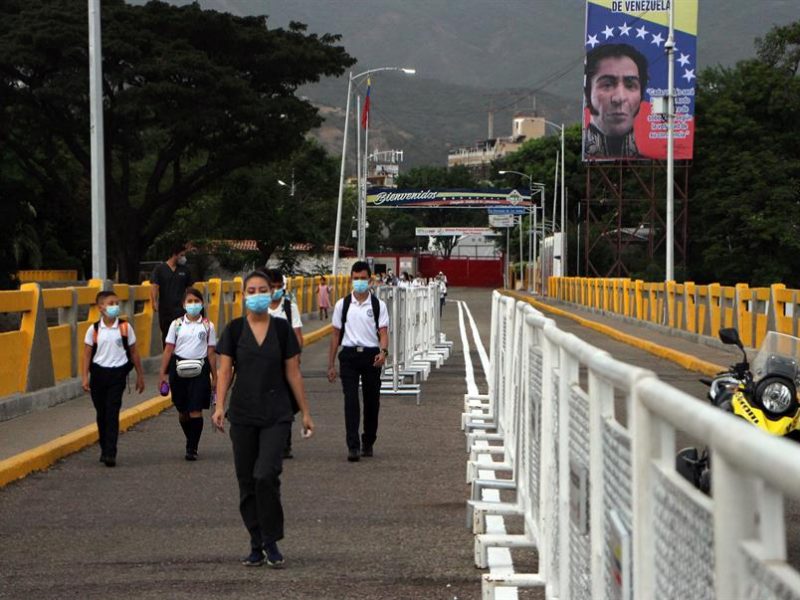 Iván Duque insiste hasta última hora en pedir elecciones libres en Venezuela
