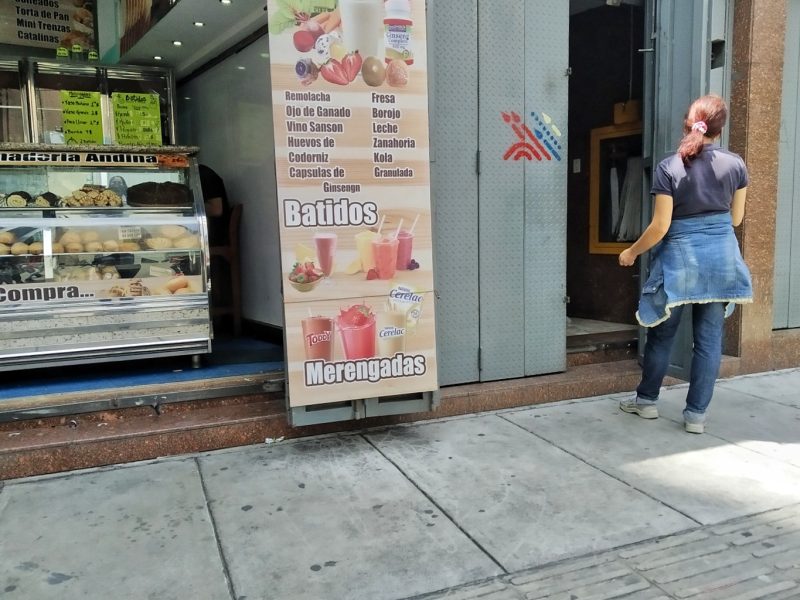 Delcy Rodríguez dice que quienes no se vacunen no podrán ingresar a restaurantes