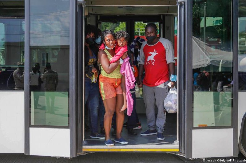 Amnistía Internacional exigió a Estados Unidos y México frenar deportaciones de haitianos