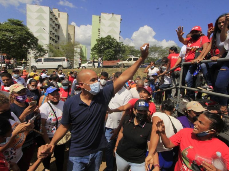 Ventajismo, desequilibrio y poca intensidad: lo que registran veedores de la campaña electoral
