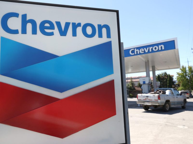 ¿Cuál es el impacto de la revocatoria de las licencias petroleras de EEUU a Venezuela? Expertos responden 