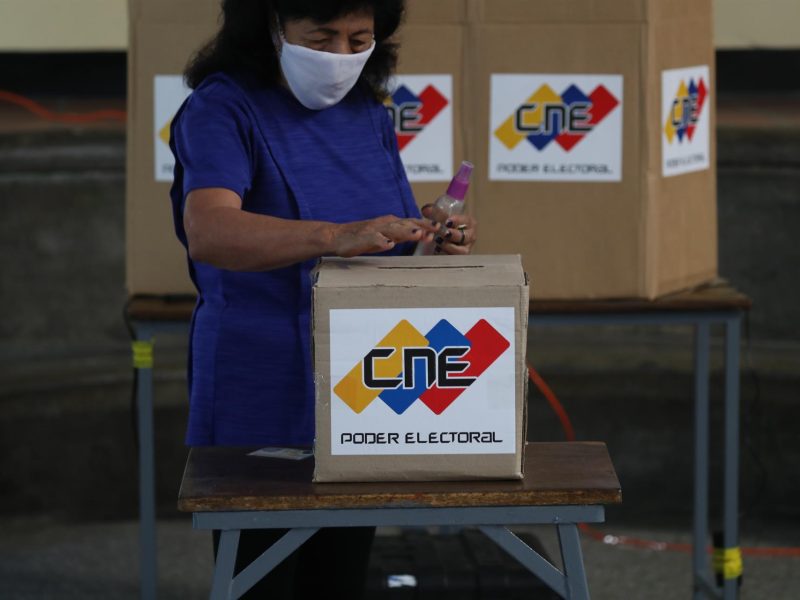 CNE afina detalles técnicos para elección de gobernador en Barinas