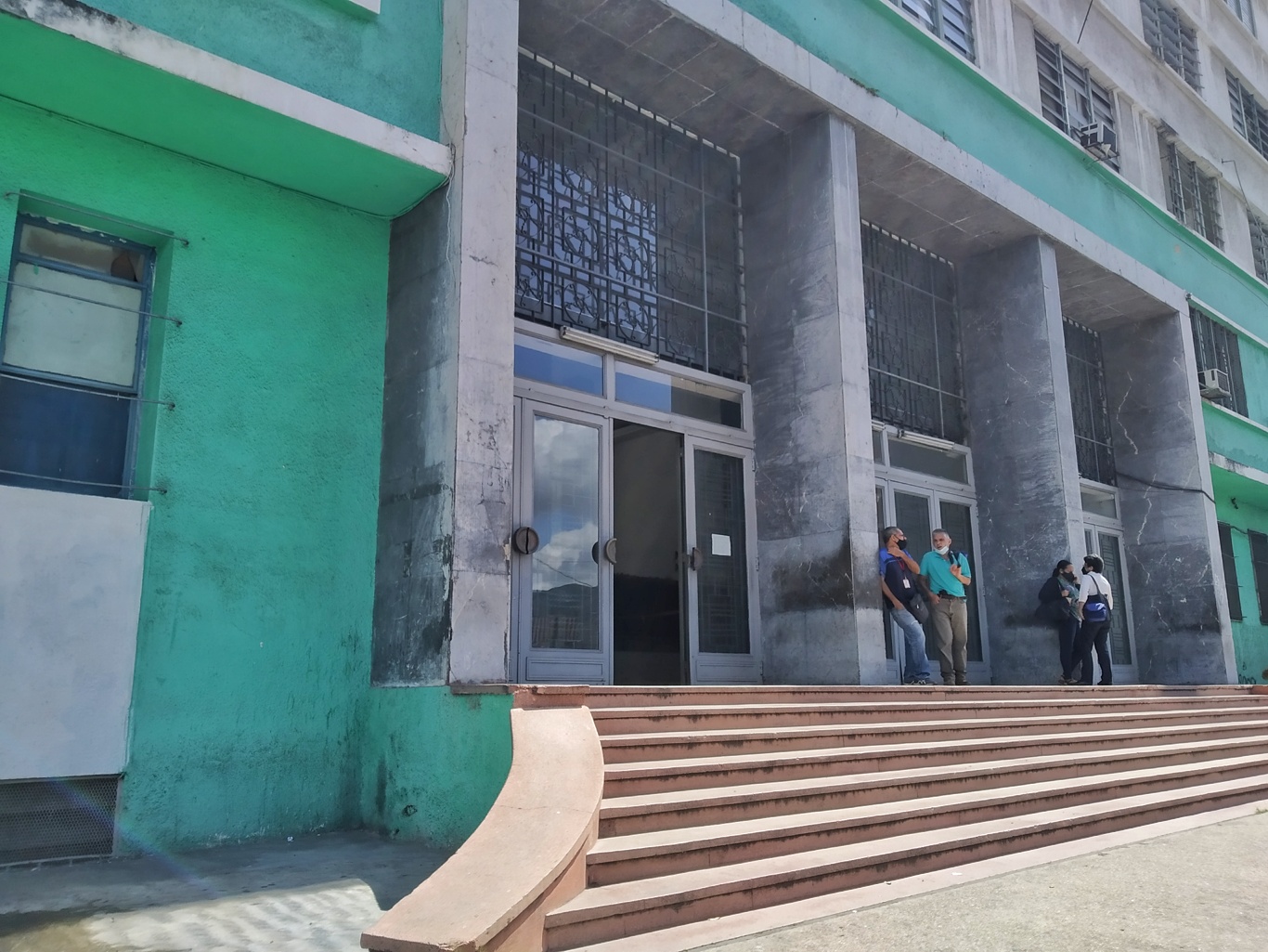 La Dirección de Salud es el principal centro de vacunación en la parroquia San Juan | Foto: Mairet Chourio