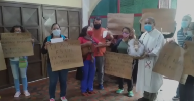 Habitantes de La Vega claman por agua este #14Dic – Efecto Cocuyo