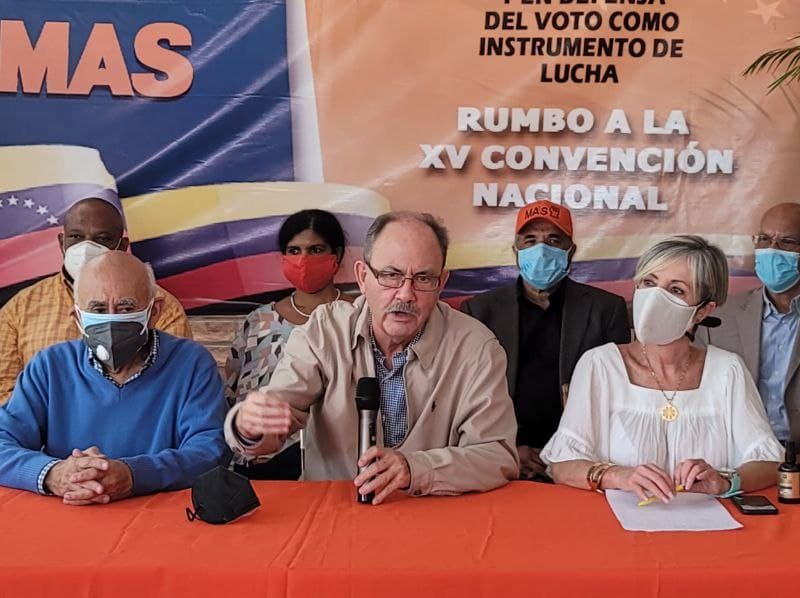 MAS sobre revocatorio: nos negamos a que se imponga una ruta determinada