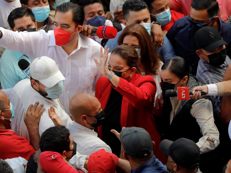 Xiomara Castro hace historia como la primera mujer presidenta de Honduras