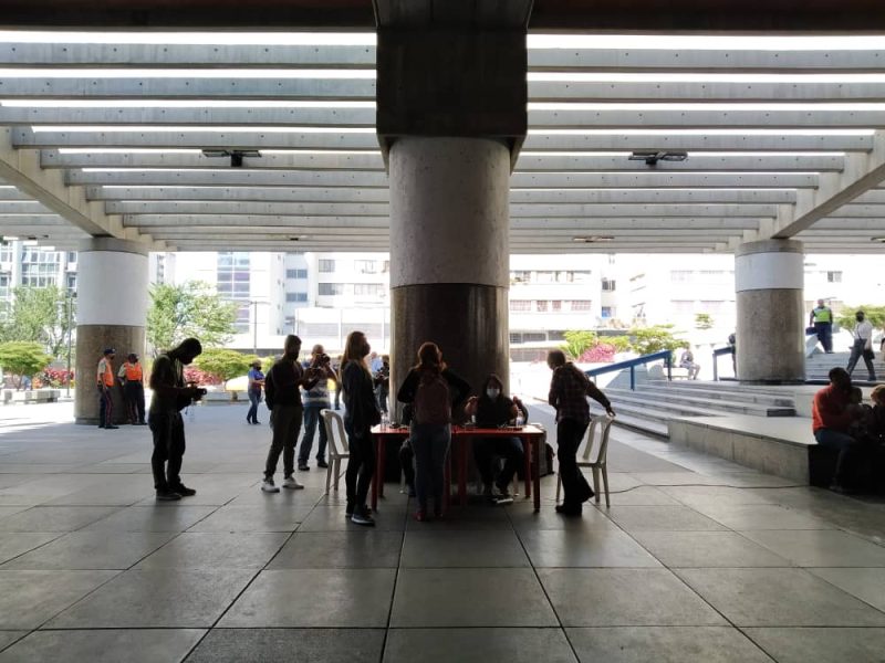 Recepción de huellas para el RR pasa desapercibida por los caraqueños