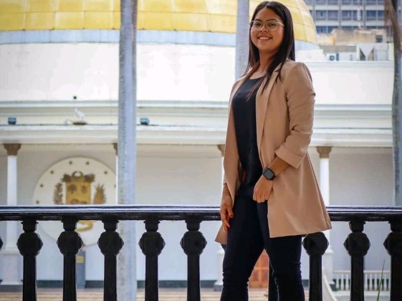 Allanan inmunidad parlamentaria de diputada del Psuv Taína González