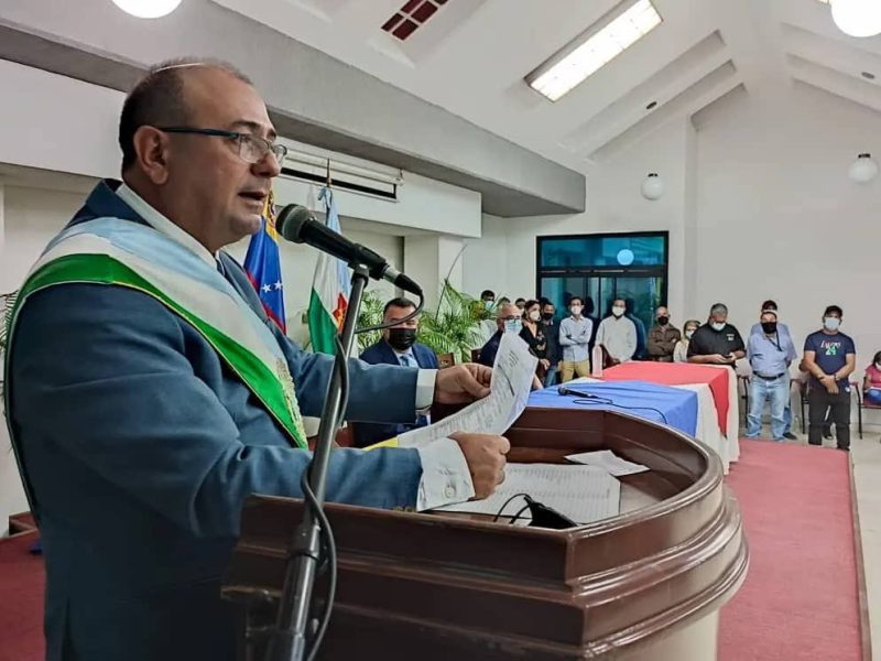 Gobernador de Barinas Sergio Garrido queda fuera de AD 