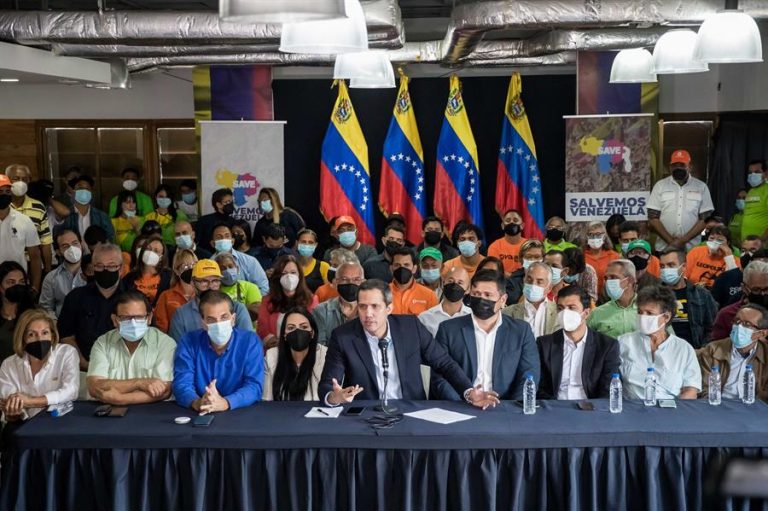 Exigir fecha de elecciones, presionar en la calle y lograr la unidad, pide Guaidó