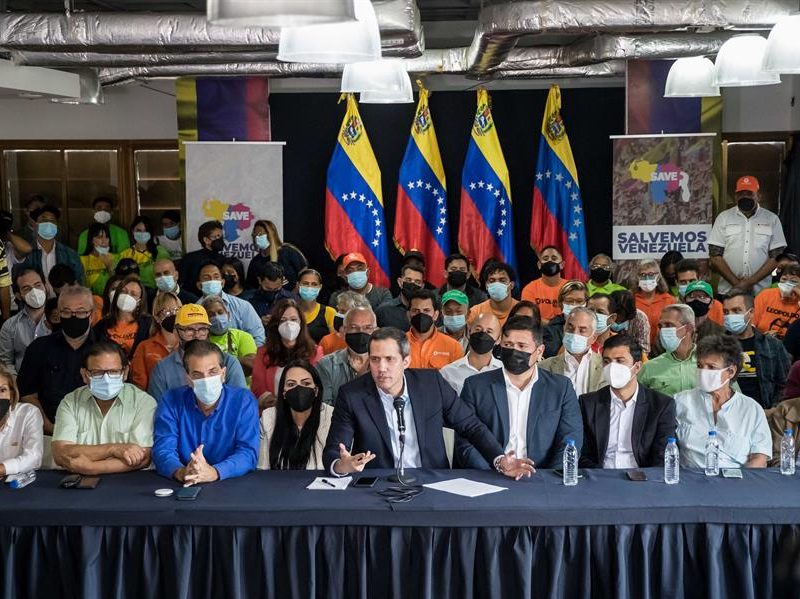 Exigir fecha de elecciones, presionar en la calle y lograr la unidad, pide Guaidó