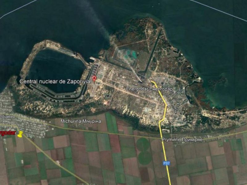 Ucrania dice que incendio en central nuclear está "dentro de las normas"