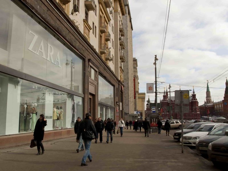 Inditex y Tendam suspenden actividad en Rusia en sus más de 550 tiendas