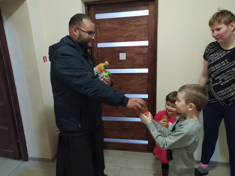 Misionero venezolano en Ucrania cuenta cómo ayuda a los refugiados de la guerra 1