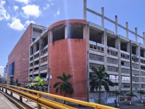 Sambil La Candelaria es devuelto a sus dueños